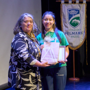 Licenciatura-2025-00054