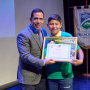 Licenciatura-2025-00090