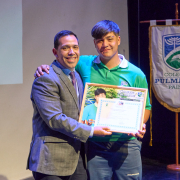 Licenciatura-2025-00104