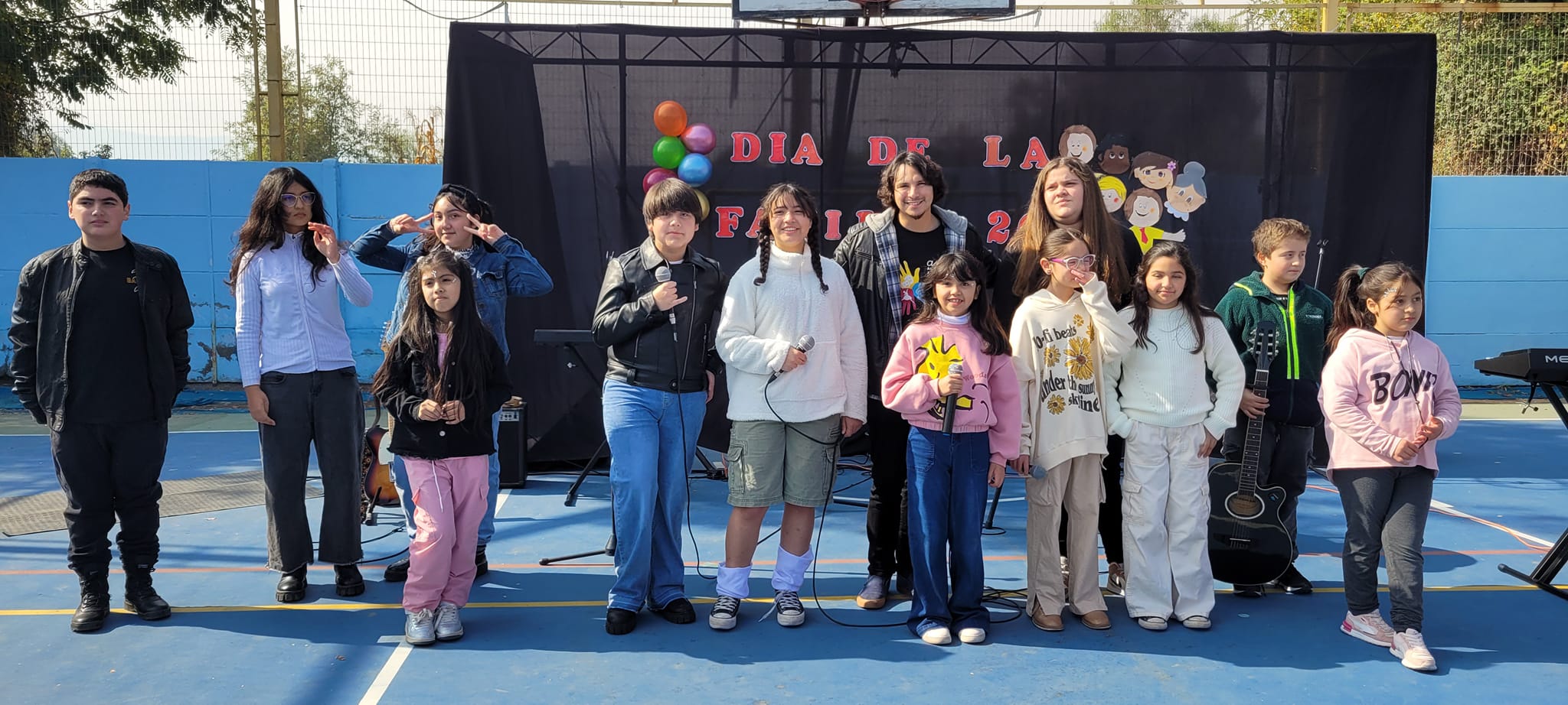 Presentación Talleres ADAE en el Día de la Familia 2024